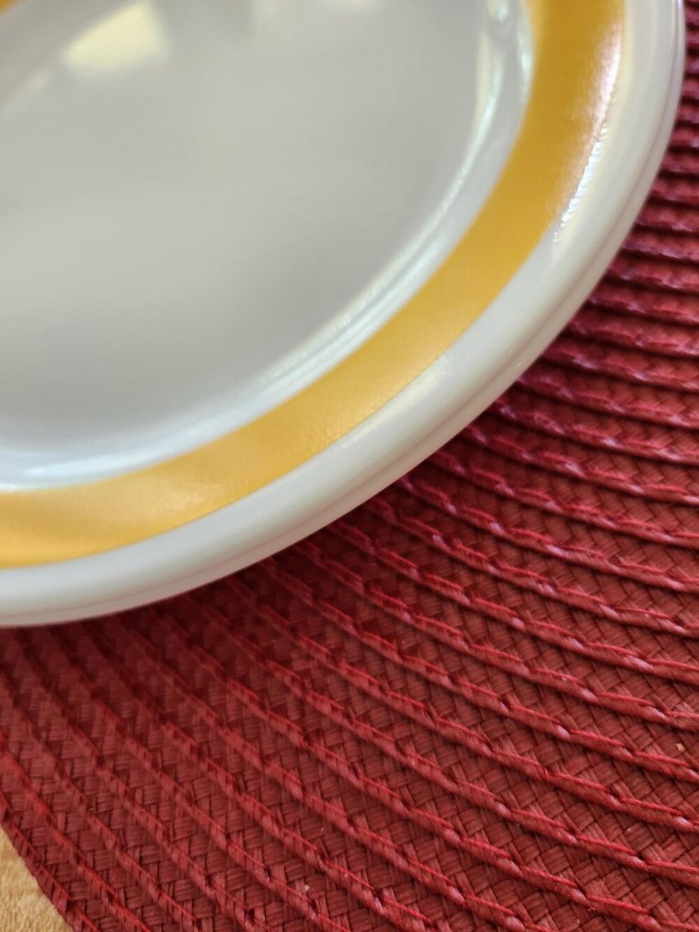 2 Corelle Yellow Sundance Bread and Butter Snack Plates 7.25" - Picture 2 of 3